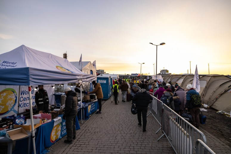 #ChefsForUkraine: Visual Stories