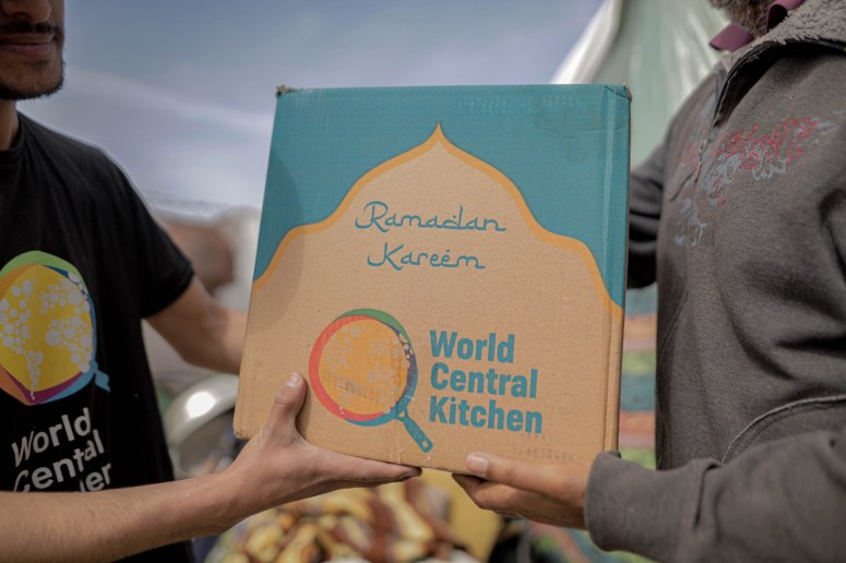WCK Ramadan kits reach displaced Palestinians