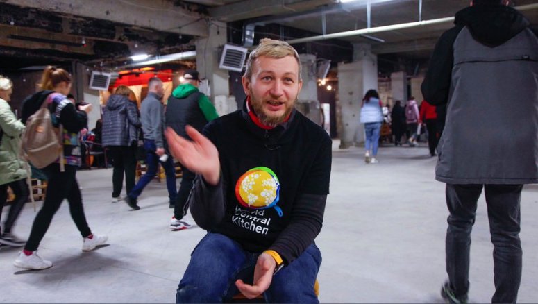 “Right now, we are in a bomb shelter. This is the 5th air raid alert we’ve had in 24 hours. You feel this danger. This affects our cooking—we must be adaptable. To avoid delays, we mobilize rapidly and cook in short, 30-minute stints.” Chef Yurii, Lviv #ChefsForUkraine