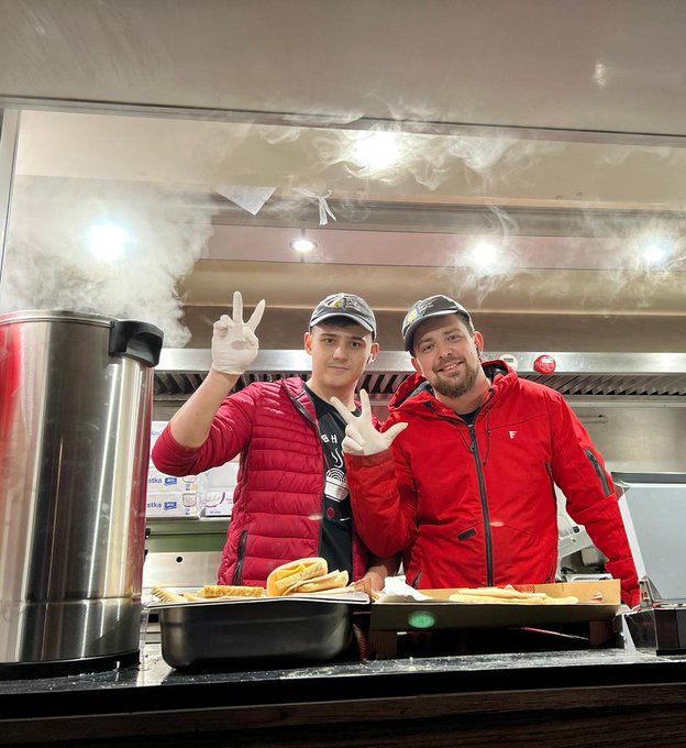 Near Ukraine border…this is Sasha & Vitalii from @WCKitchen partner food truck Oh My Ramen! Both from Ukraine now living in Poland…We set up at this Accommodation Center where refugees are being bused in after crossing from Ukraine. We will be here every day! #ChefsForUkraine🇺🇦