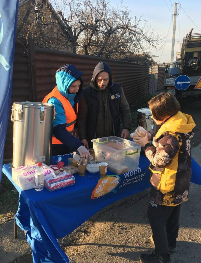 Today, Russia launched another large-scale attack on Ukraine. These missile attacks have left communities across the country in the dark, in the middle of winter. Homes were destroyed, displacing innocent families. WCK teams brought hot meals for people impacted. #ChefsForUkraine