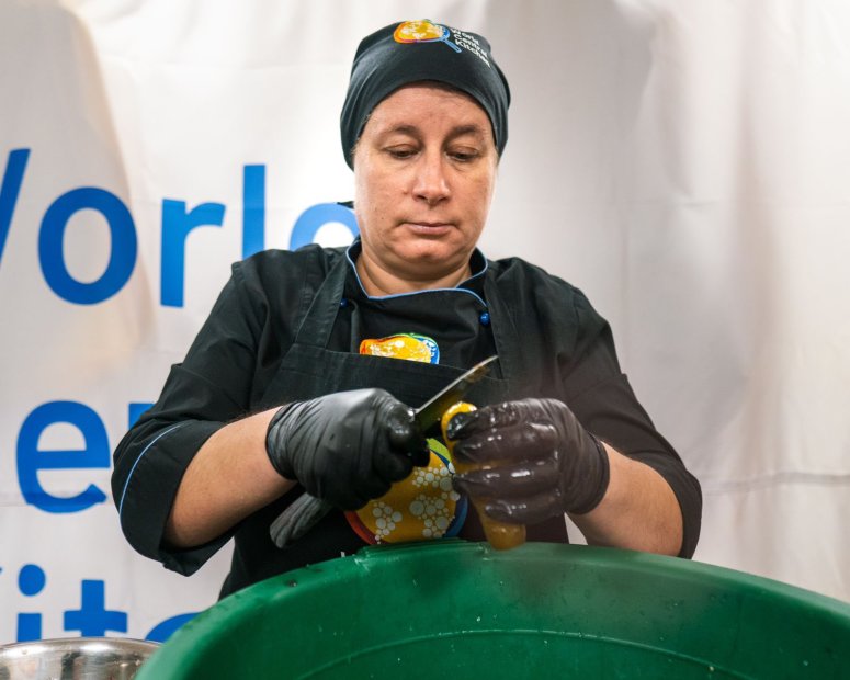 On October 5, Olena lost her brother & several other people she knew in the horrific missile attack in Hroza that killed 59 people. She said her work helps her to get through the grief, so Olena comes in to cook & serve fresh meals to her neighbors every day. #ChefsForUkraine