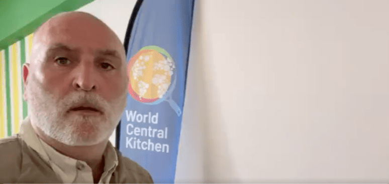 Reporting in from Irpin! I was here in April the day of liberation…and now is completely different—Ukrainians are rebuilding 💪🇺🇦 I’m at our @WCKitchen community kitchen in the school…Come meet the team and see what we’re cooking today! #ChefsForUkraine
