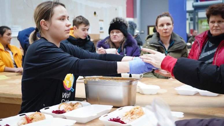 Helena is from Ukraine but has lived in Poland the past 5 years. When the attack began, her brother went back to fight. “It’s hard to sleep, so it’s a relief to work here & keep busy. People light up when they receive food with a blessing in their own language.” #ChefsForUkraine