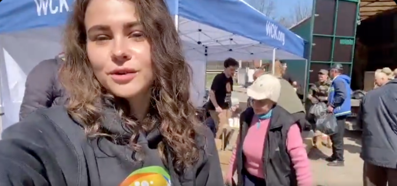 WCK’s Kate has been helping lead our relief efforts in Kyiv since we activated in response to the attack on Ukraine. She’s checking in from Bucha where the team is serving 1,000 hot meals with tea & coffee and distributing 500 grocery kits to local families! #ChefsForUkraine