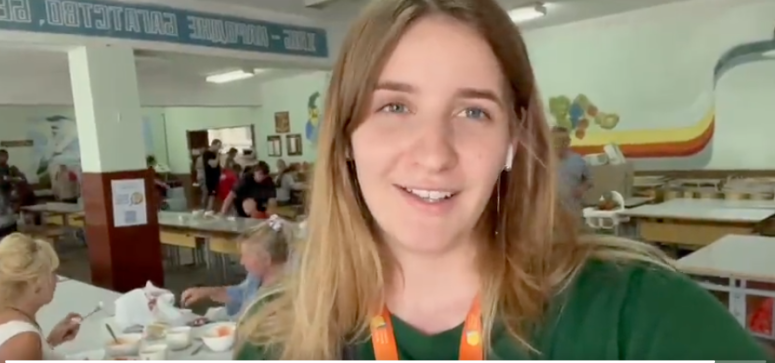 Update from WCK’s Dariya in western Ukraine 🎥 Families who have fled cities under attack are now staying in places like schools where the WCK team provides bulk ingredients for them to prepare fresh, daily meals with! #ChefsForUkraine 🇺🇦