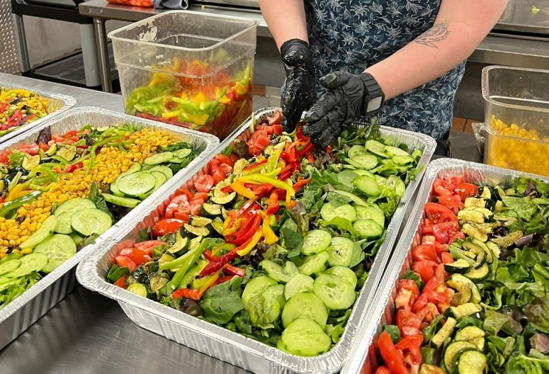 First Alert: Relief Team en route to New Mexico in response to wildfires