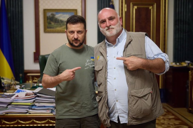 Good meeting today about the Humanitarian work of @WCKitchen in @ukraine helping displaced+refugees since day one of this war. He thanked the more than 5k Ukrainians bringing hope one plate of food at the time #ChefsForUkraine 130 million meals! Ukrainians feeding Ukrainians!