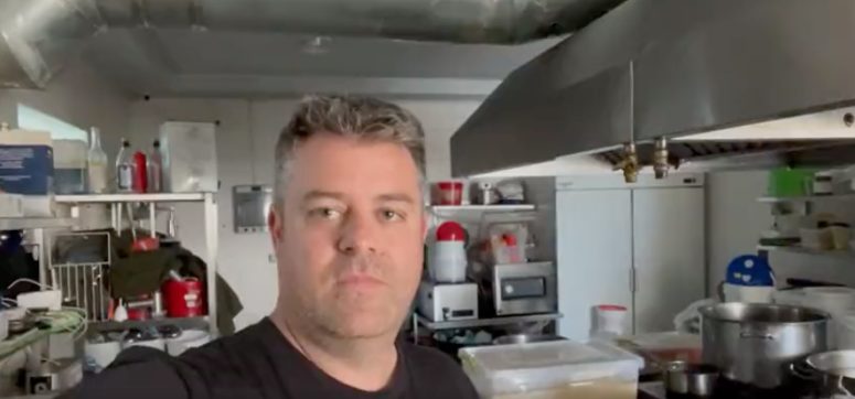 Update from @cheftkilcoyne who is on east side of Kharkiv in Ukraine…Reporting from one of our @WCKitchen restaurants! Power has been out for 3 days here due to bombing, but these Food Fighters are still cooking 💪 Amazing to see the love put into every meal! #ChefsForUkraine 🇺🇦
