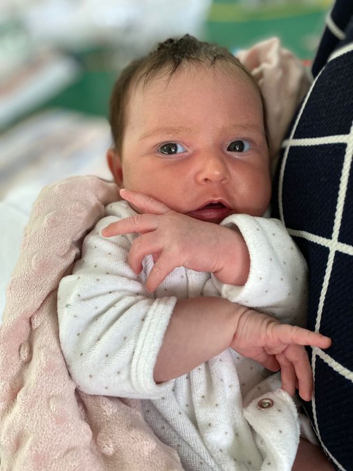 Meet Vera, a beautiful little girl born in Odesa just 6 weeks ago. Her mother Natalia fled to Romania with her 4 children & is now staying at a sports facility shelter in Dumbrăveni. They’re here while paperwork is completed—then they’ll continue on to Spain. #ChefsForUkraine