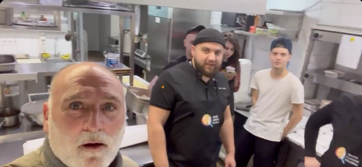 Hello from Kyiv! I’m here with one of our @WCKitchen restaurants, Alaska…They are doing an amazing job every day cooking hot meals for hospitals & seniors! 1 restaurant by 1 restaurant…1 chef by 1 chef…these Food Fighters are what makes this work possible! #ChefsForUkraine 🇺🇦
