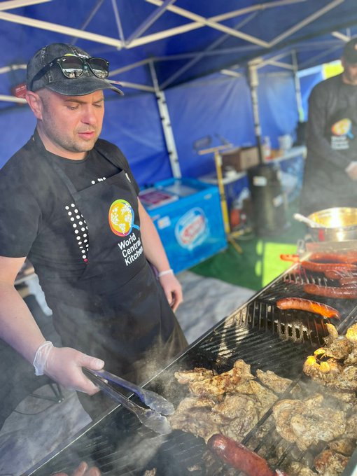 In Zosin, Poland, the WCK tent has become a meeting place for families near the border—it’s the only food available for miles. After nearly 4 months of war, people are traveling back & forth from Poland to Ukraine more often to check on loved ones & their homes. #ChefsForUkraine