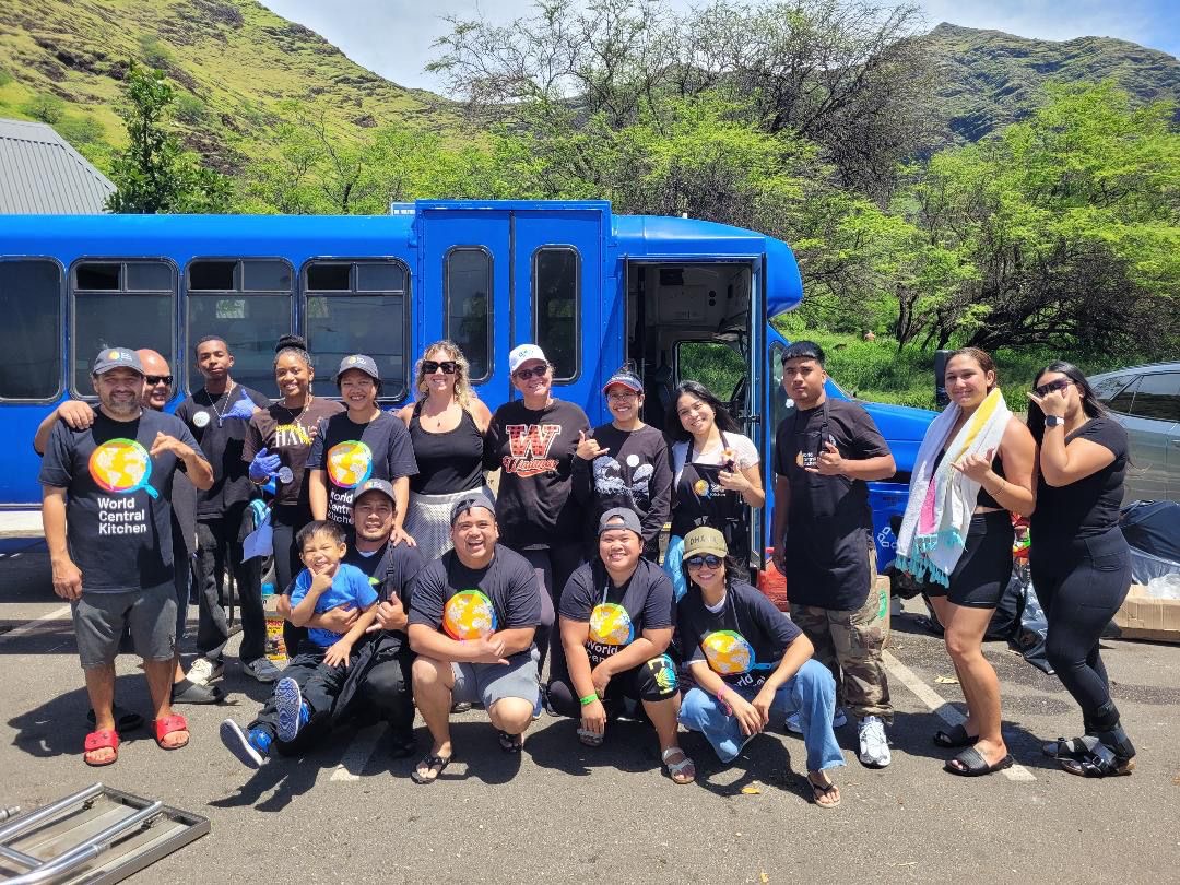 WCK joined an Oahu community already in motion after recent flooding across Hawaiʻi. Jeremiah (second from left), owner of Jeremiah’s Island Fusion, had rallied his neighbors and organized volunteers to cook and deliver meals to impacted families. He is working alongside local partners like Dom’s Chibog and Hometown BBQ in a community-led response to support people in need. With support from WCK, they are able to reach more families with comforting meals. In times of crisis, it’s local action and collective care like this that help make recovery possible
